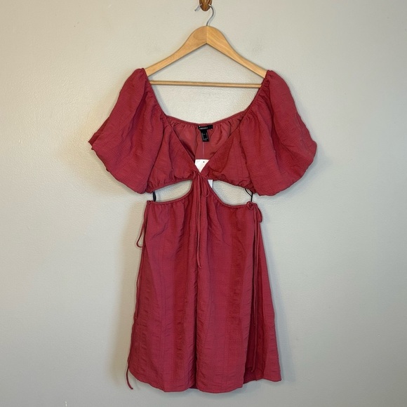 NWT Forever 21 Red Jacquard Puff Sleeve Cutout Mini Dress - Picture 4 of 12